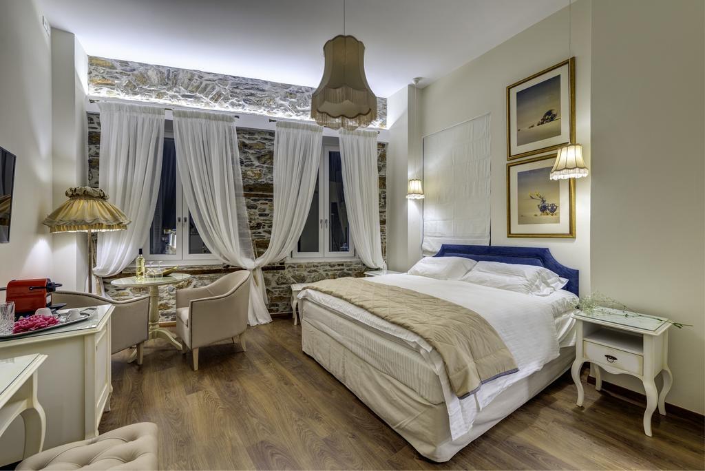 1844 Suites Syros エルムポリ エクステリア 写真
